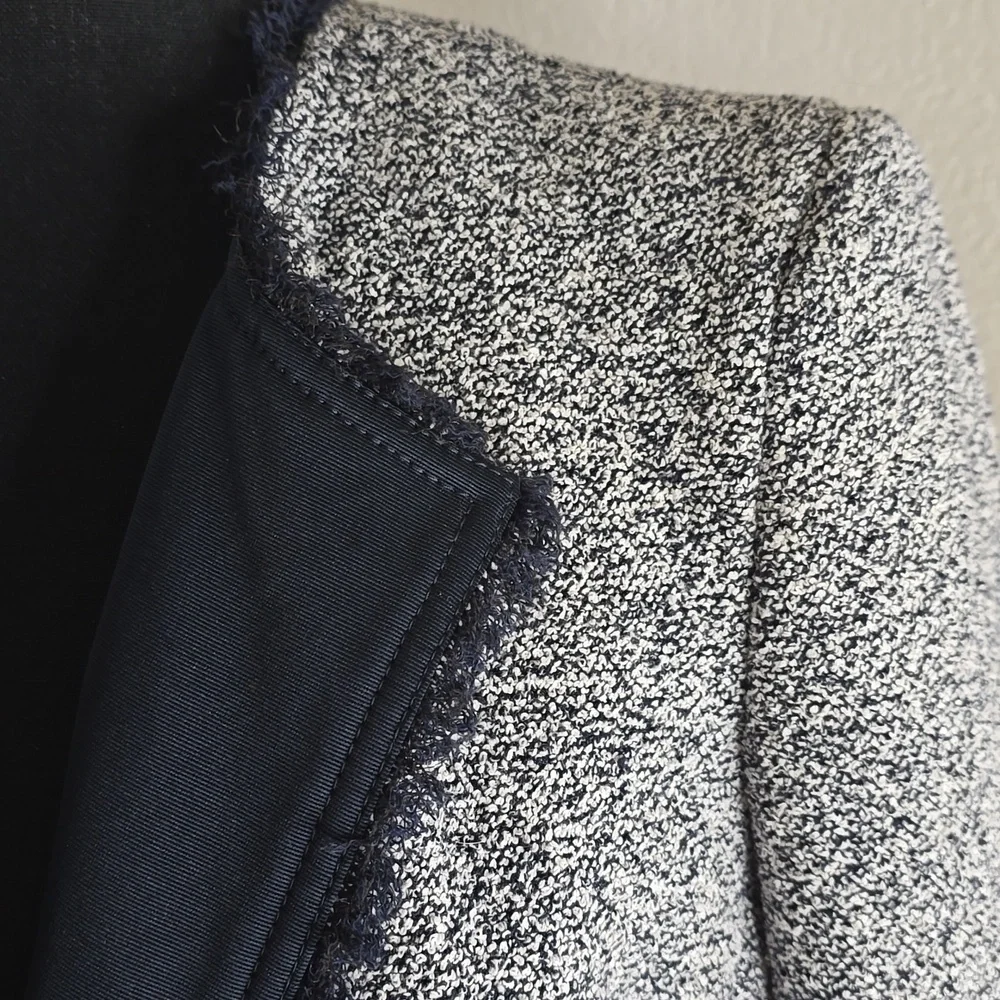 Ann Taylor Tweed Blazer in Blue and White Size 12 - Picture 2 of 4